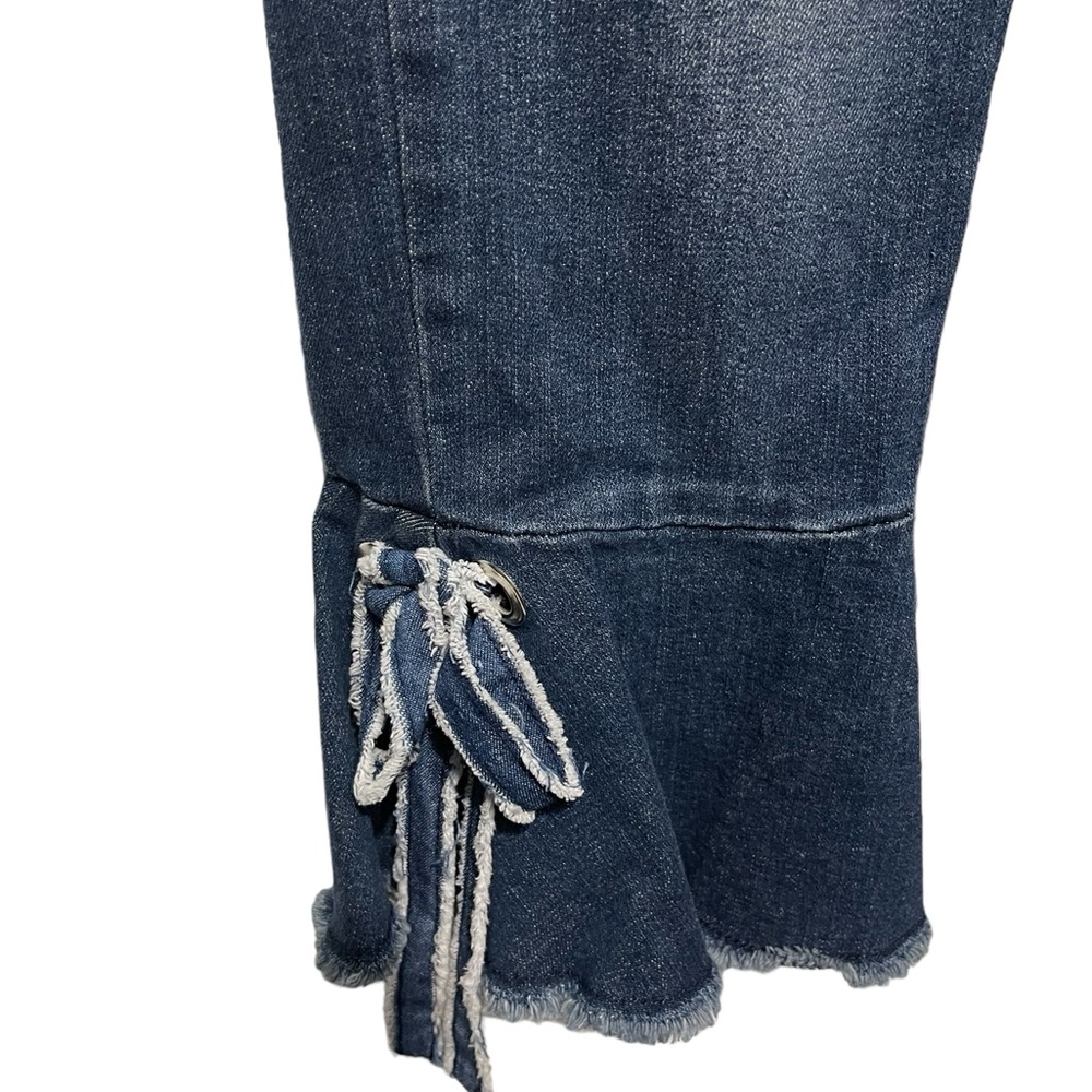 FOR THE REPUBLIC SIZE 4 SLIGHTLY DISTRESSED CROPPED JEANS WITH RAW HEMMING - Picture 2 of 5